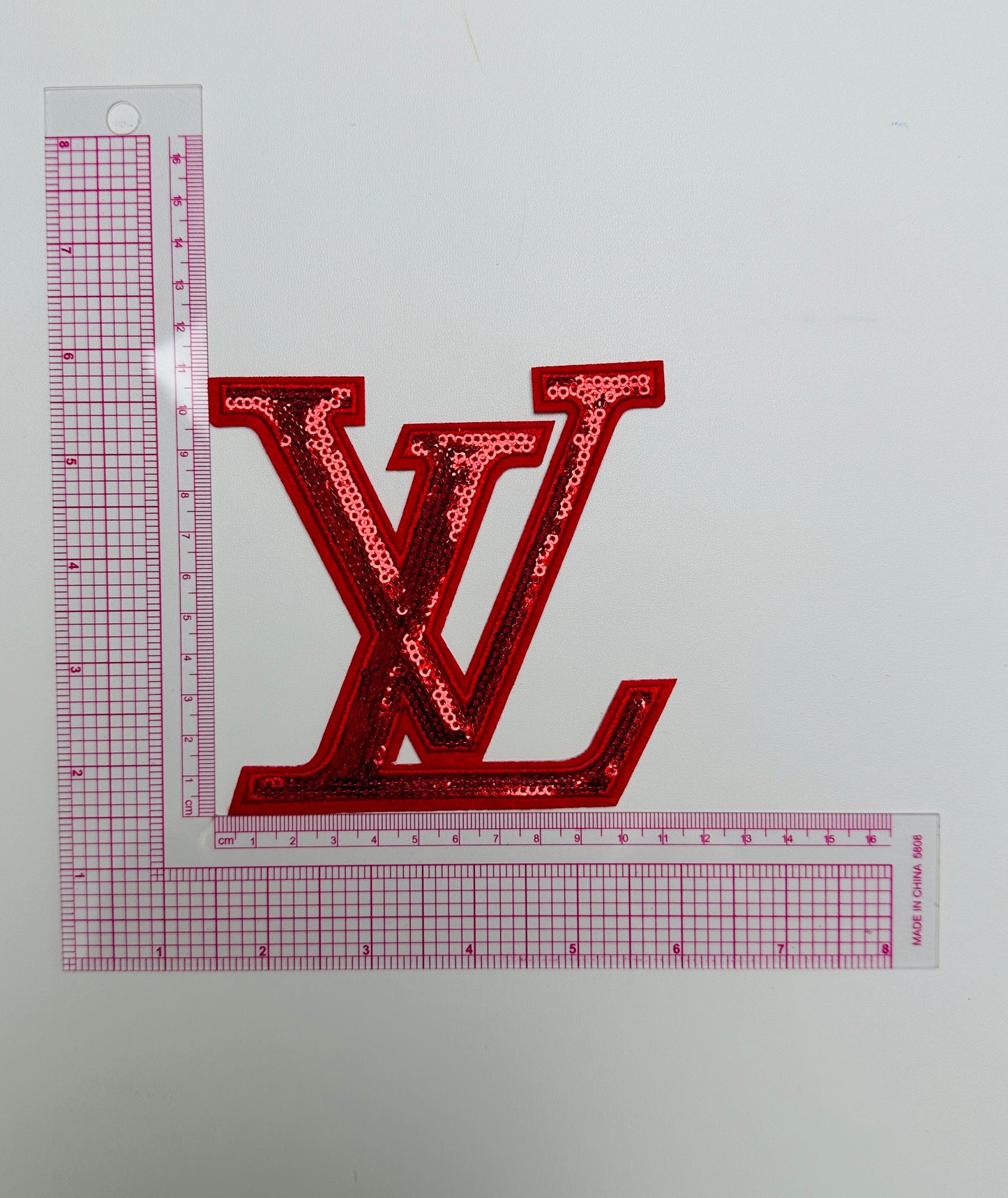 L-V