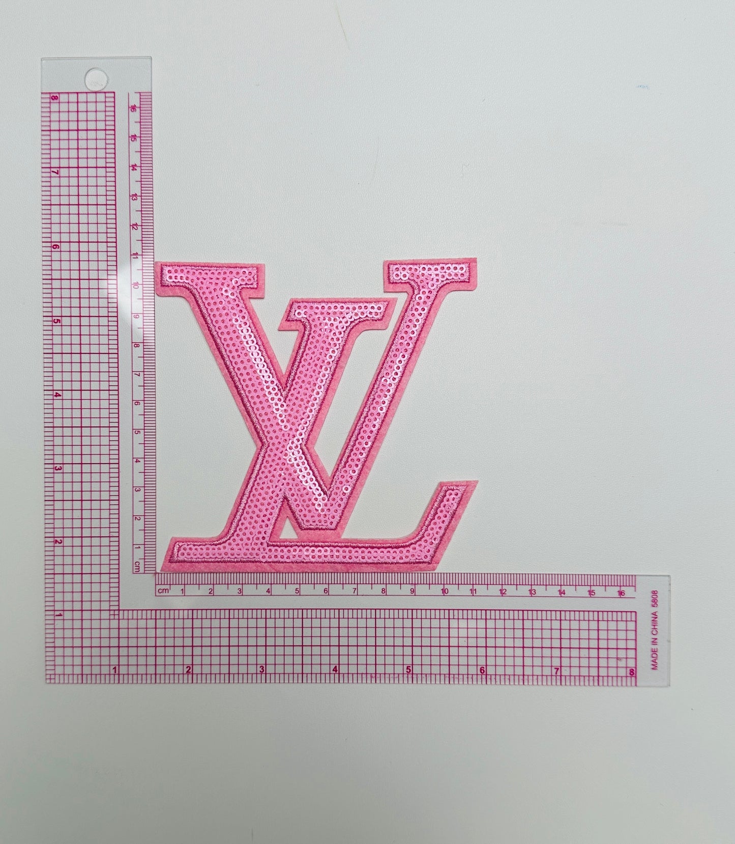 L-V