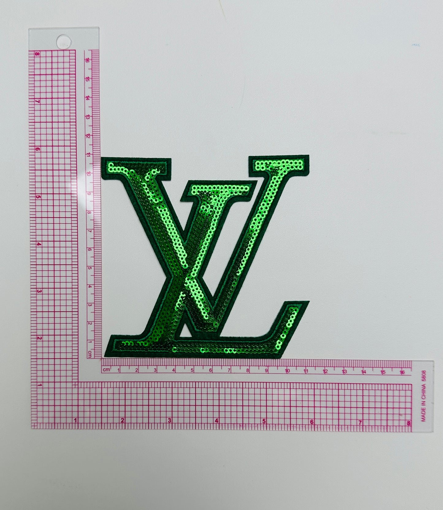 L-V